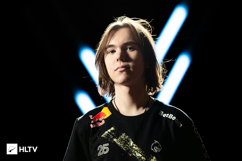 今日赛果及明日赛程：恭喜V5、BLG取得胜利