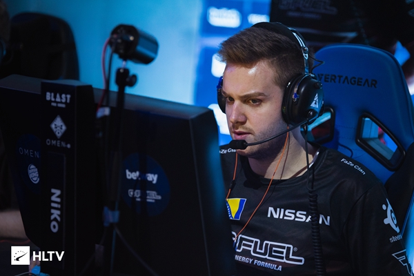 不再坚持 Dignitas解散CSGO分部